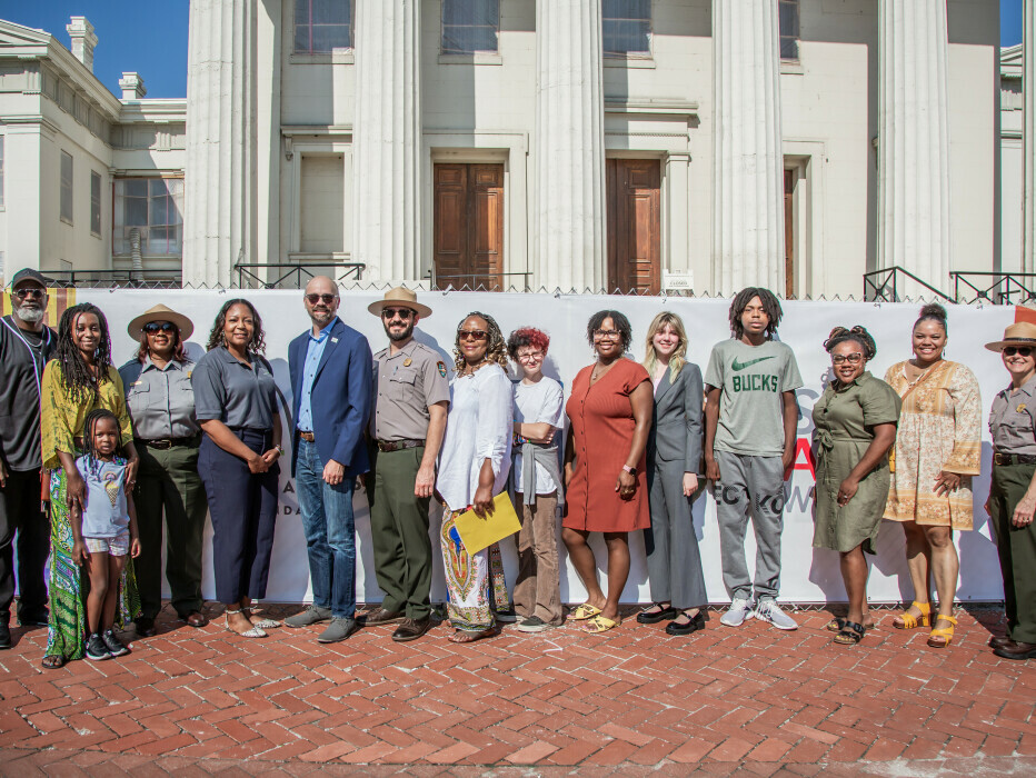 Old Courthouse Mural Unveiling